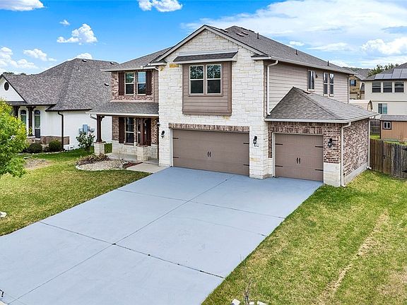2nd image of 804 Valentino Dr
