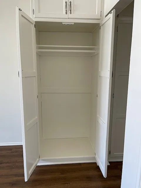 Studio, 450 sqft, $1,425 — Photo 3