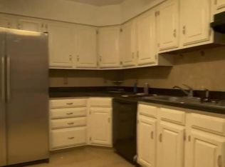 926 Throgmorton Ave #1, Bronx, NY 10465