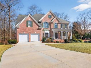 1524 Lake Heights Cir, Dacula, GA 30019