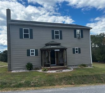 205 Beaufort Rd, New Florence, PA, 15944