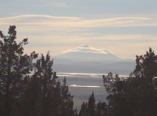 425 Webber Rd, Oakland, OR 97462