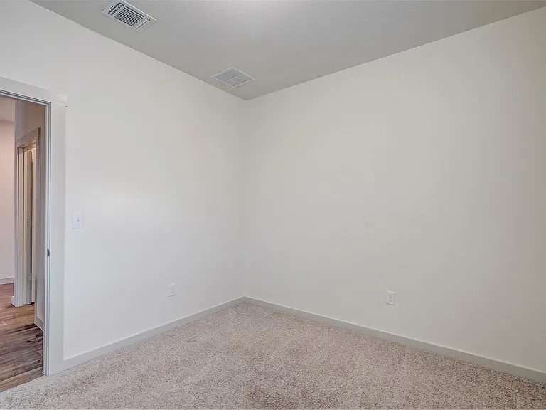 4613 Tully Dr — Photo 14