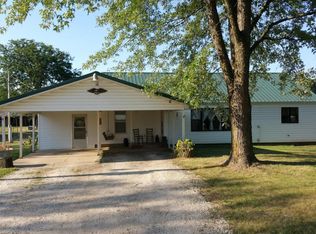 823 E 430th Rd, Bolivar, MO 65613