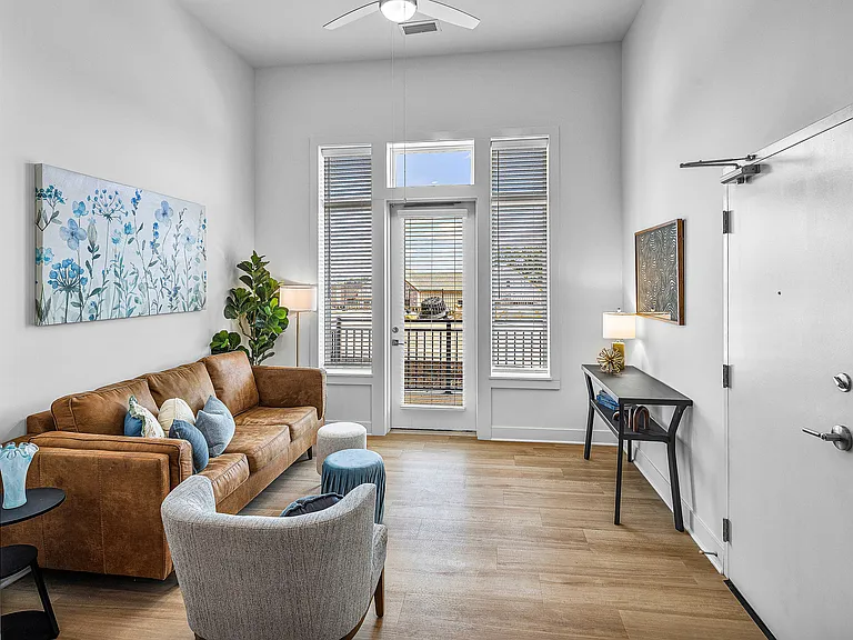 The Overlook At Beaumont Living Area
