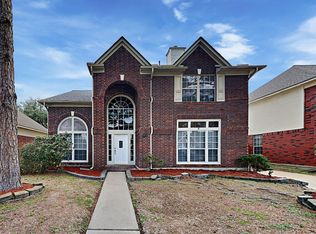 7422 Hollow Ridge Dr, Houston, TX 77095