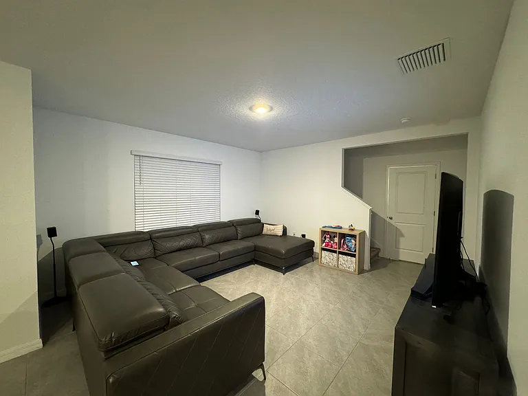 3519 Wild Bramble Ct — Photo 8