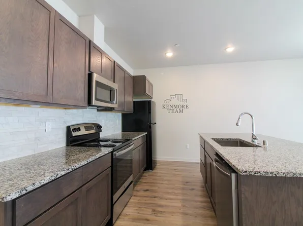 525 S Quillan Ct, Kennewick, WA 99336