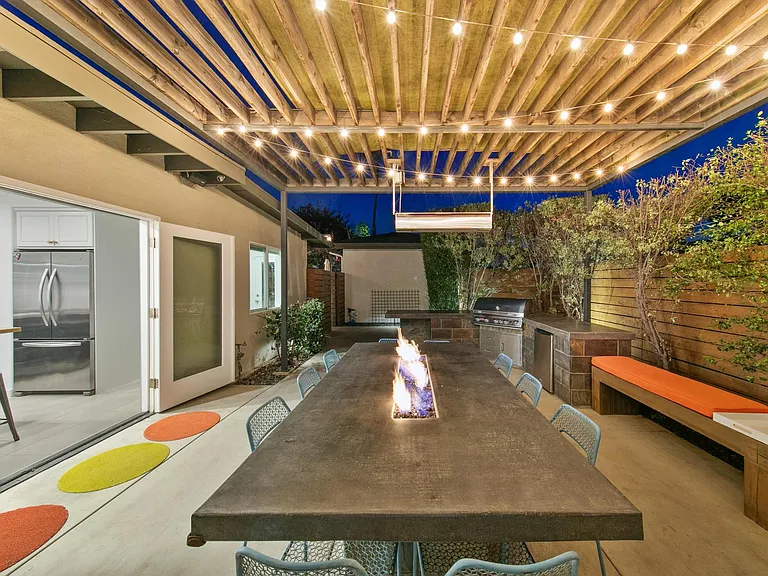 Patio area and bbq