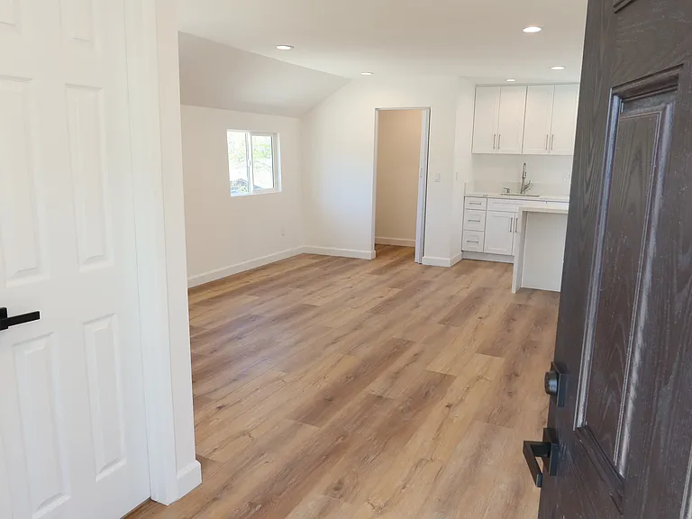 3113 Prospect Ave — Photo 39