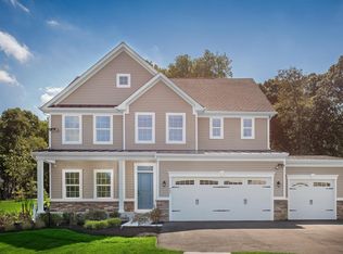 10066 Cobble Brook Dr, Centerville, OH 45458