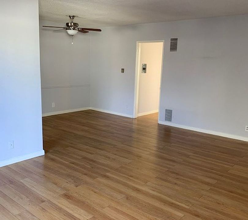 1st image of 3609 Mentone Ave APT 7