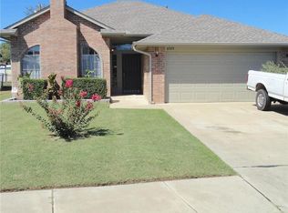 8535 NE 34th Pl, Spencer, OK 73084