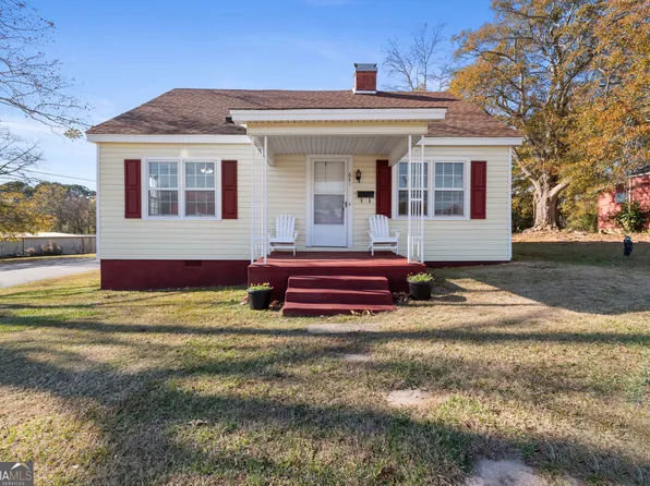 641 Church St, Royston, GA 30662