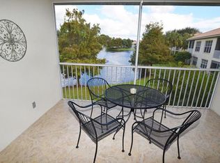 1283 Egrets Lndg APT 203, Naples, FL 34108