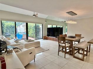 8880 SW 133rd Pl APT E, Miami, FL 33186