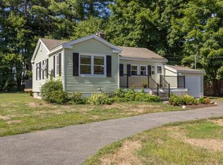 206 Coolidge Dr, Portsmouth, NH 03801