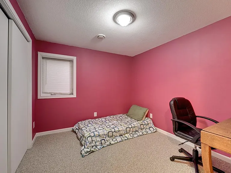 1187 Blackhawk Dr SW — Photo 41