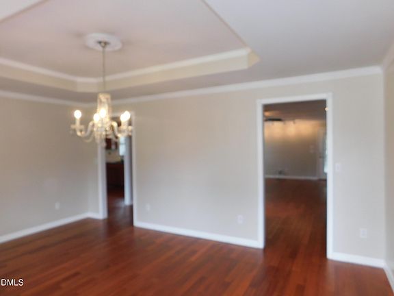 4th image of 10392 S Nash St