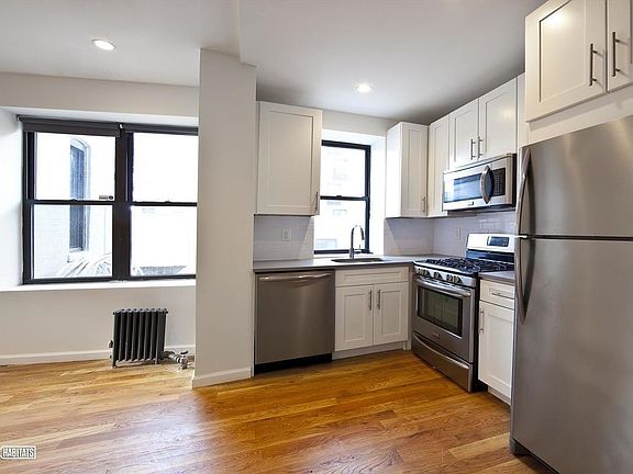 2nd image of 9 E 118th St APT 1B