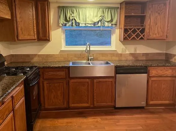 2917 E Barnwell St, Oceanside, CA 92054