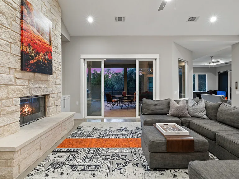 3801 Peak Lookout Dr — Photo 10