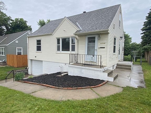 2nd image of 6768 Manderson St