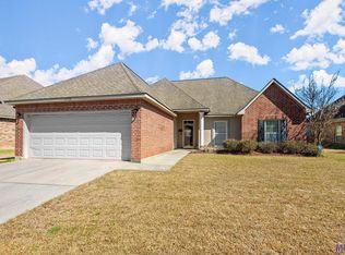 4746 Knight Dr, Zachary, LA 70791