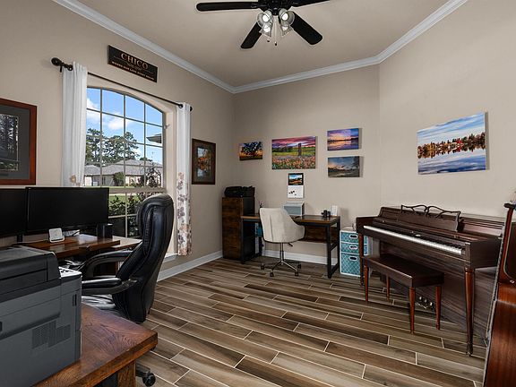 5th image of 175 Kayla Ln