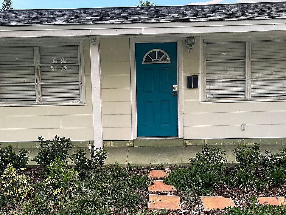 Front of house 
