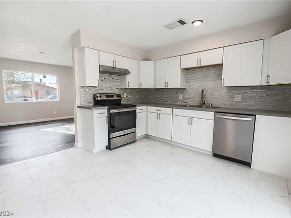 2nd image of 4225 Keithann Cir