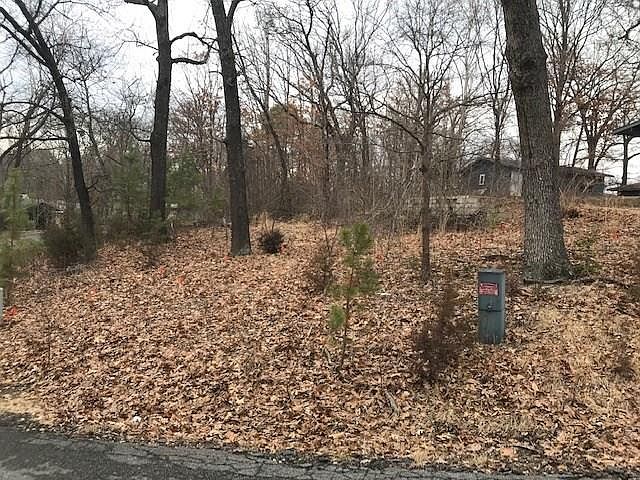 1st image of 4 Powick Ln