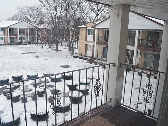 2nd image of 29216 Gloede Dr #145