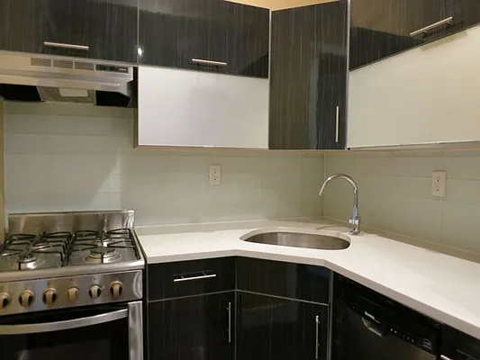 Rented by Nooklyn NYC LLC | media 5