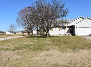 26733 Maple Rd, Webb City, MO 64870