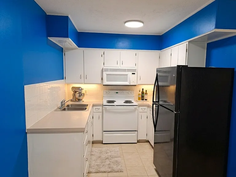 1813 Colonial Dr #A — Photo 3