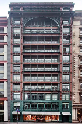 Sold by Town Residential | media 9