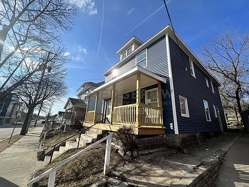 815 Logan St SE #2 Photo 1