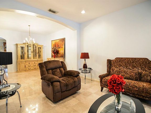 5th image of 5002 Park Meadow Ct