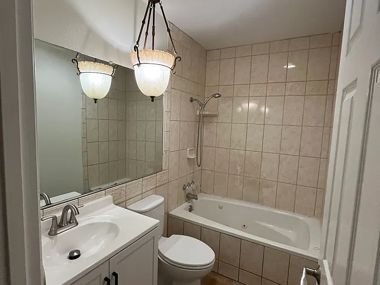 12727 Shenley St — Photo 5
