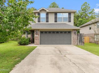 16975 Palm Ridge Dr, Diberville, MS 39540