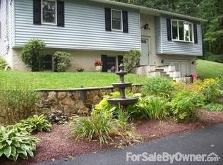 117 Mountain Rd, Shermans Dale, PA 17090