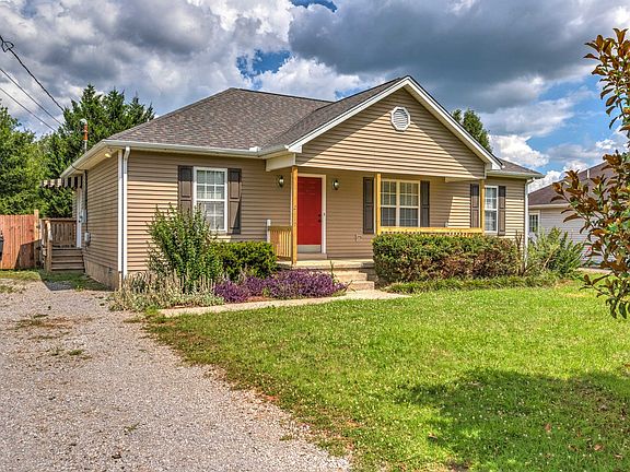 4th image of 2119 Halligen Ct