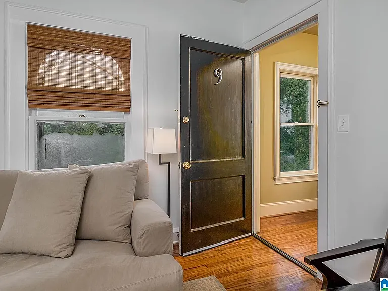 2242 Arlington Ave S #9 — Photo 6