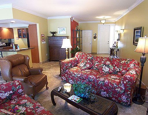 4th image of 3008 NE Quayside Ln #24