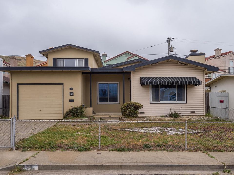 1st image of 1076 Crestwood Dr