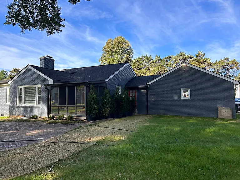 2713 Six Mile Ln — Photo 11