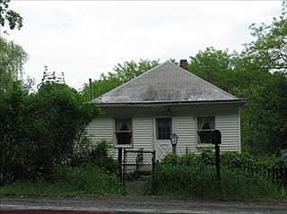 2nd image of 1 Neighborly Ln