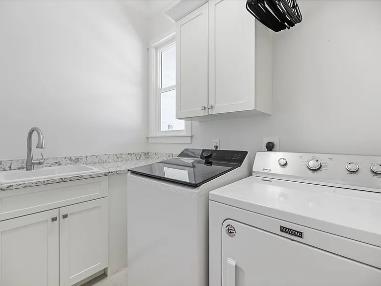 3919 Roberts Point Rd — Photo 42