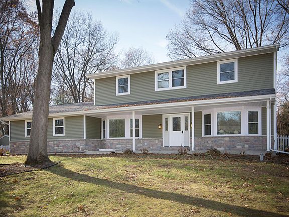 2nd image of 8030 Oak Hill Dr